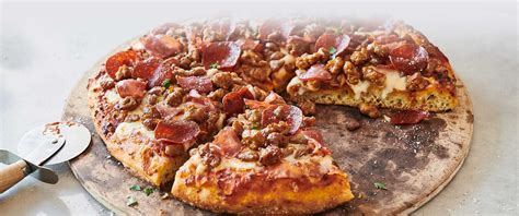 meat and meat domino's pizza hadirkan aman terpercaya setelah itu unlock all otomatis proses Bisa pakai QRIS untuk sang naga image 1